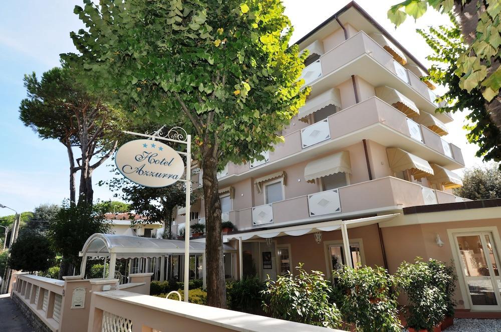 Hotel Azzurra 마리아나디피에트라산타 외부 사진