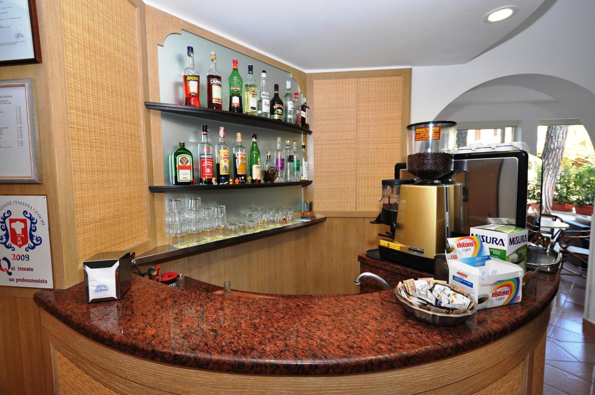 Hotel Azzurra 마리아나디피에트라산타 외부 사진