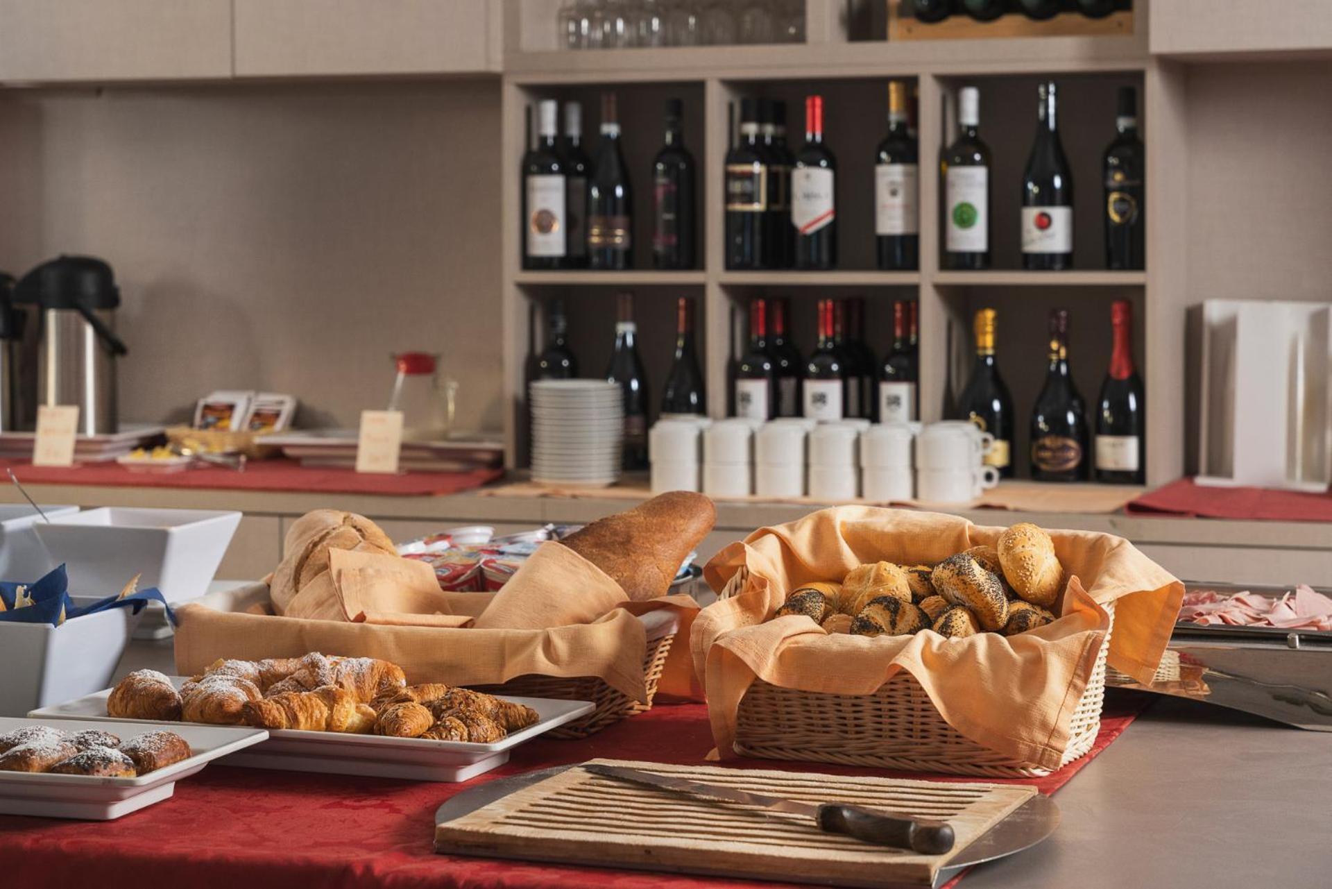 Hotel Azzurra 마리아나디피에트라산타 외부 사진