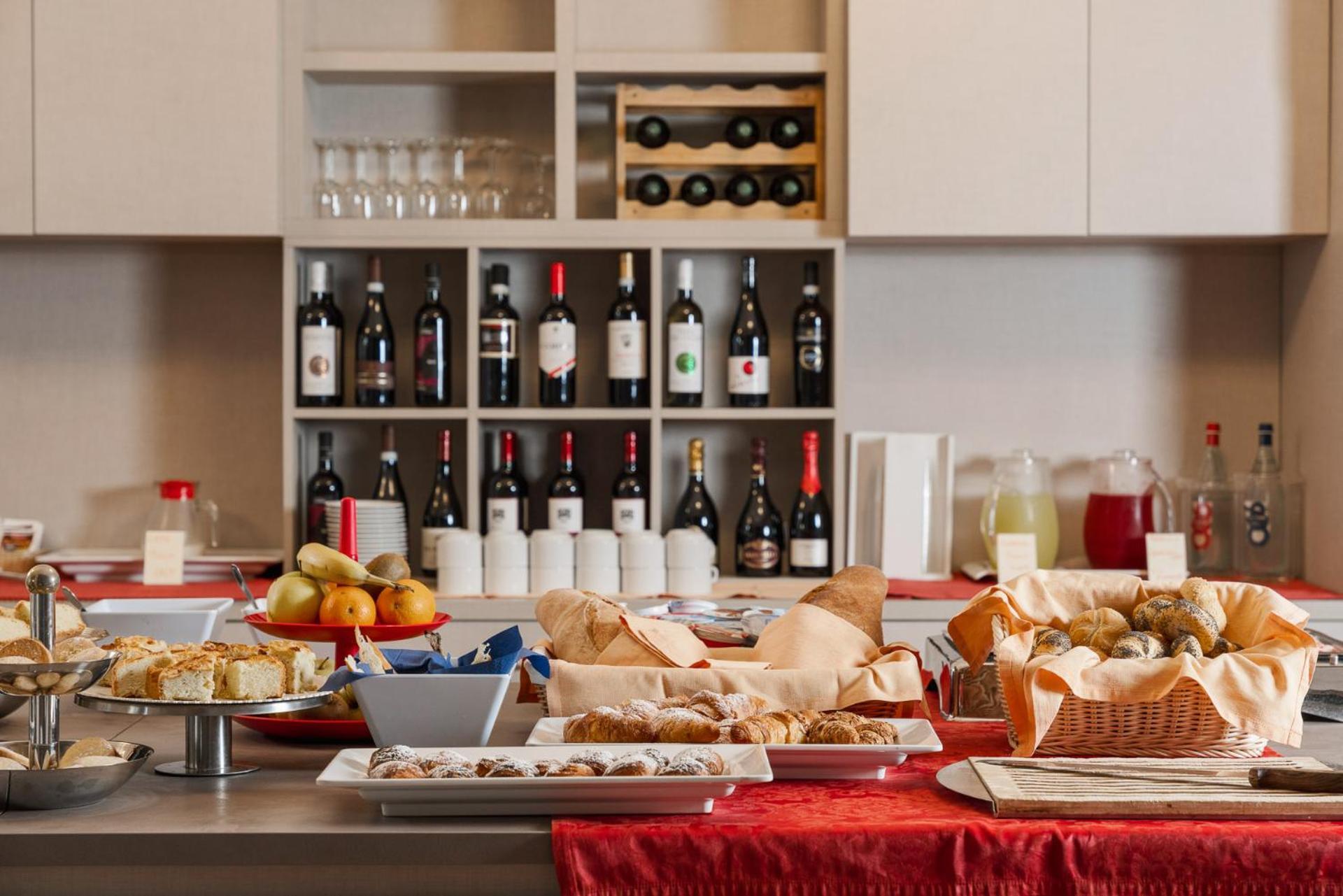 Hotel Azzurra 마리아나디피에트라산타 외부 사진